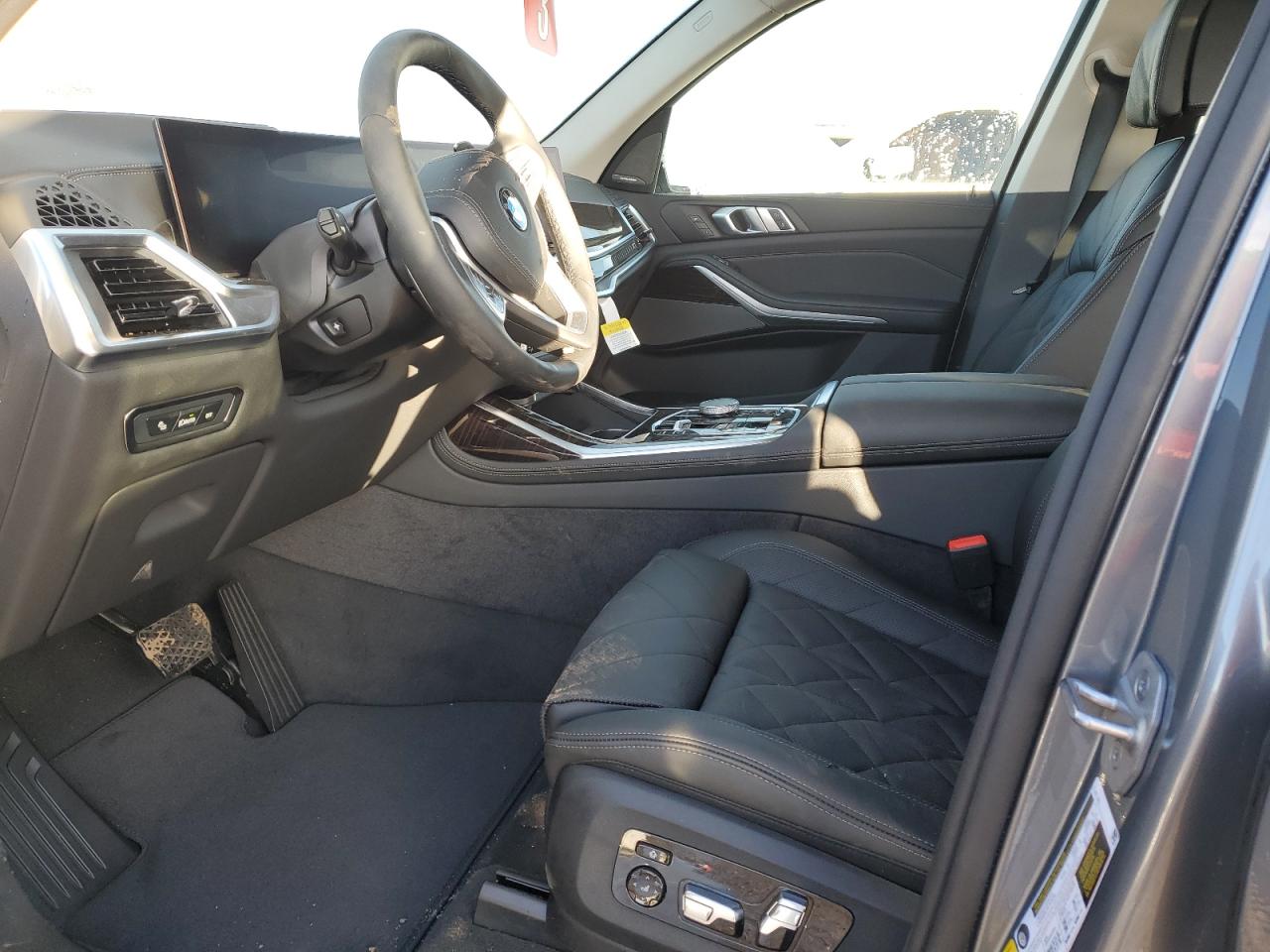 2024 BMW X7 XDRIVE4 - 5UX23EM02R9V06458