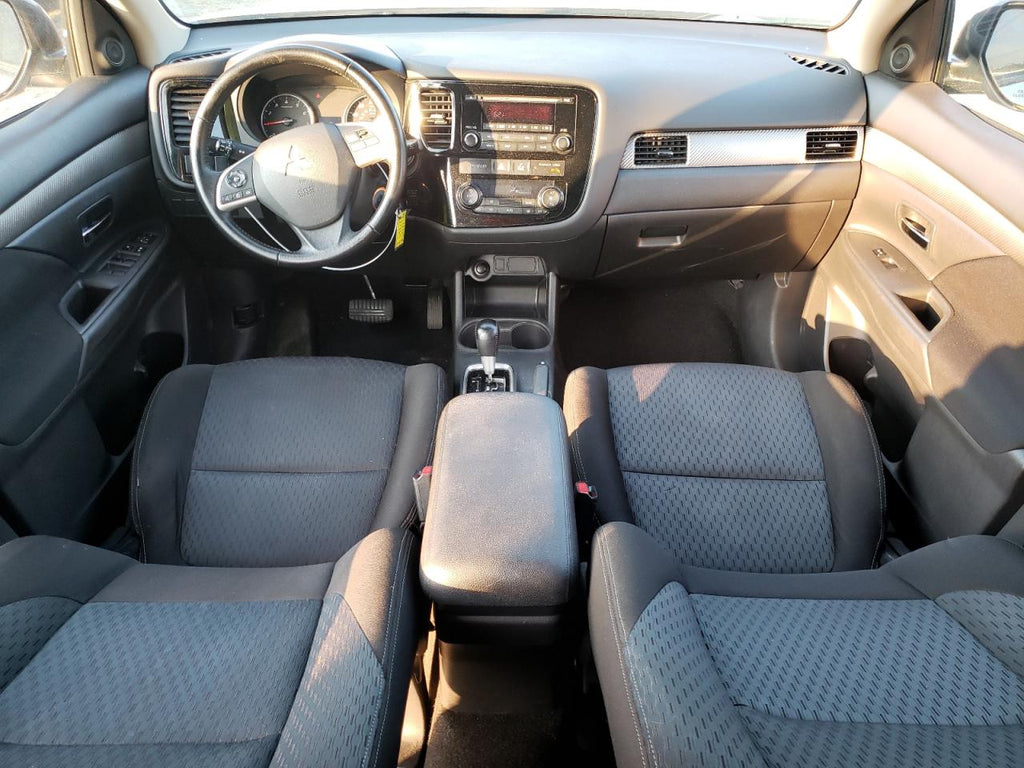 2015 MITSUBISHI OUTLANDER - JA4AD2A36FZ005151