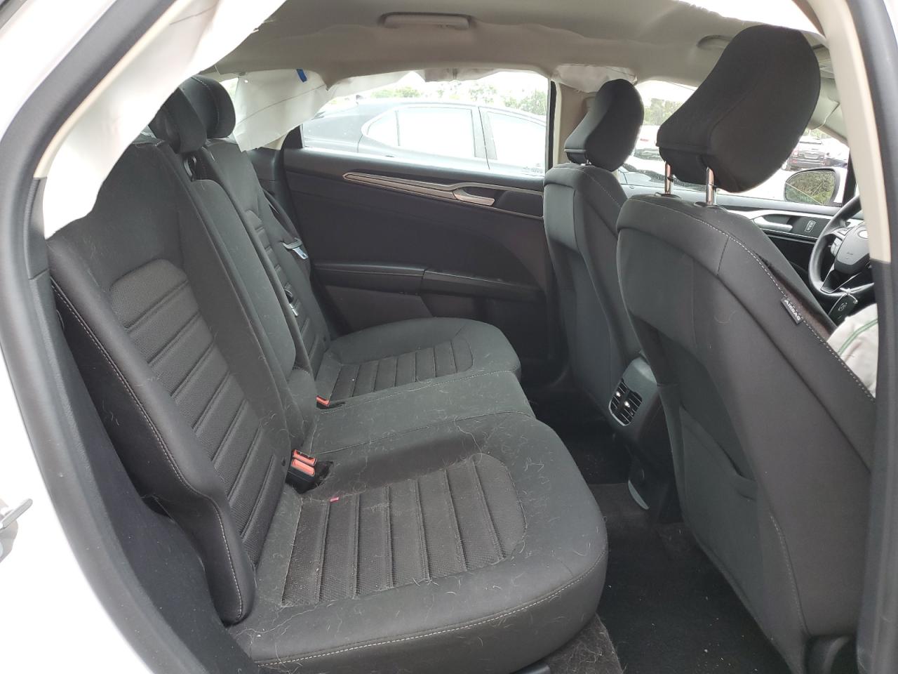 2020 FORD FUSION SE - 3FA6P0T95LR163611