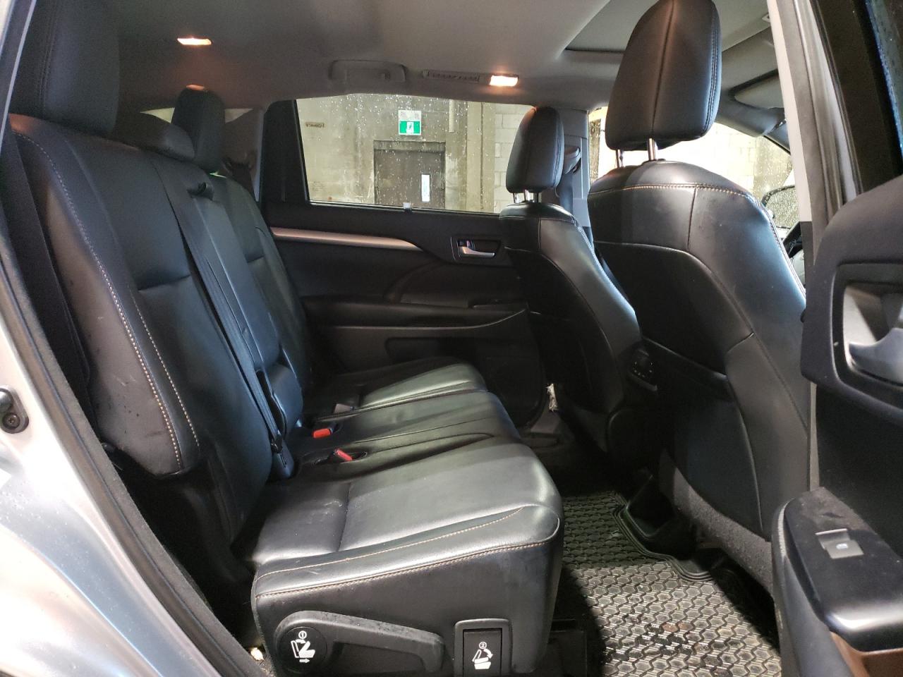 2015 TOYOTA HIGHLANDER - 5TDJCRFH1FS007543