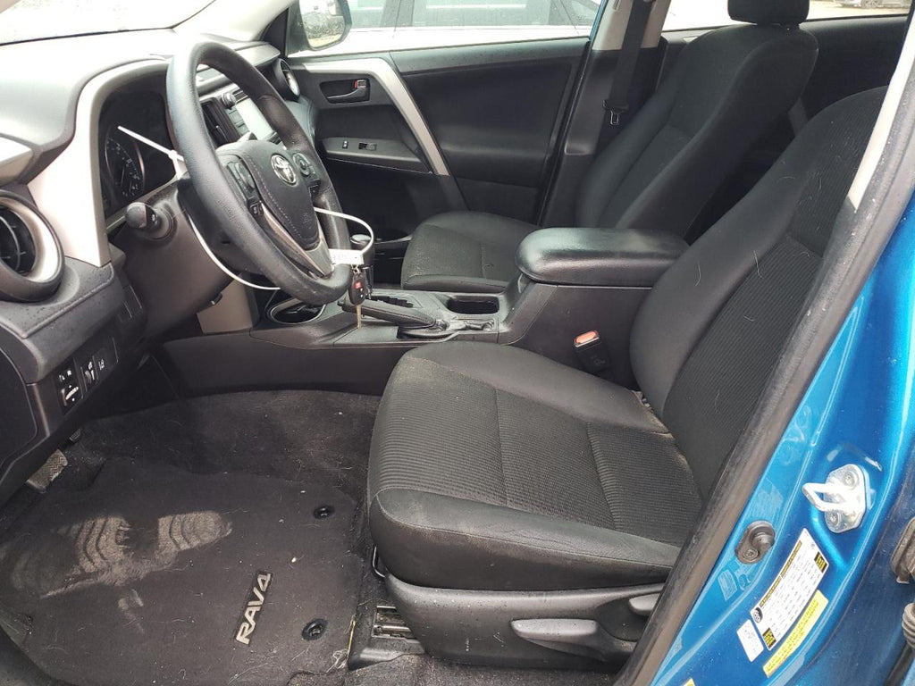 2018 TOYOTA RAV4 LE - 2T3ZFREV3JW428429