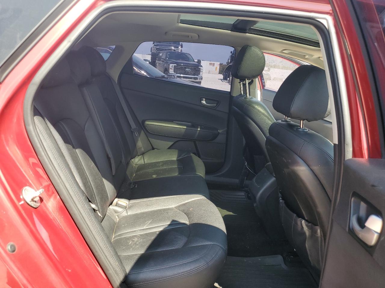 2018 KIA OPTIMA LX - 5XXGT4L33JG237066