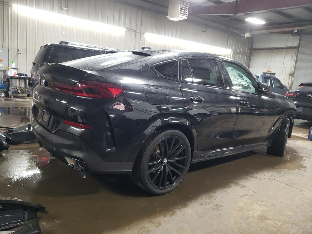 2024 BMW X6 XDRIVE4 - 5UX33EX02R9U21037