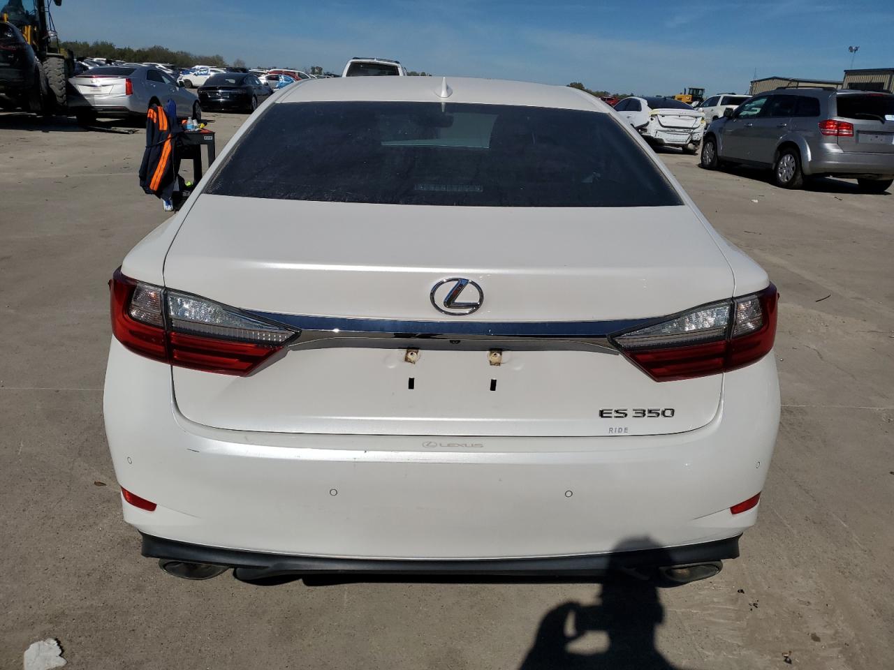2018 LEXUS ES 350 - 58ABK1GG7JU081766
