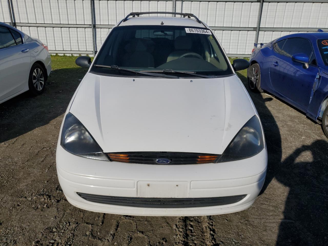 2000 FORD FOCUS SE - 1FAFP36P8YW393594