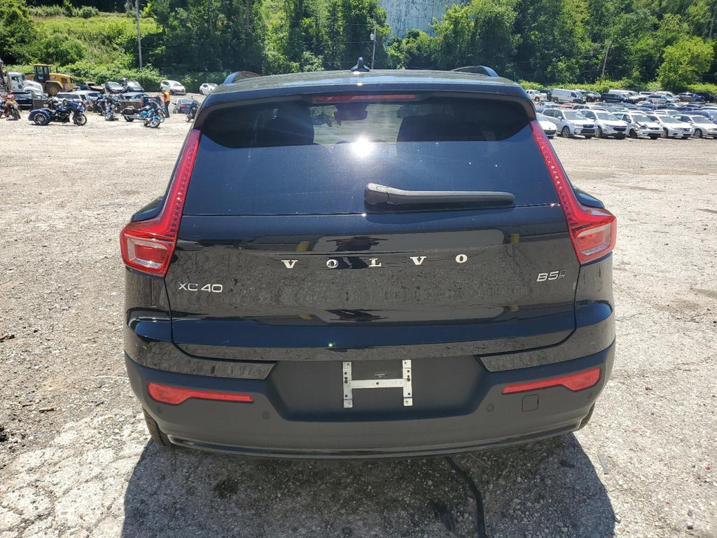 2023 VOLVO XC40 PLUS - YV4L12UW3P2102635