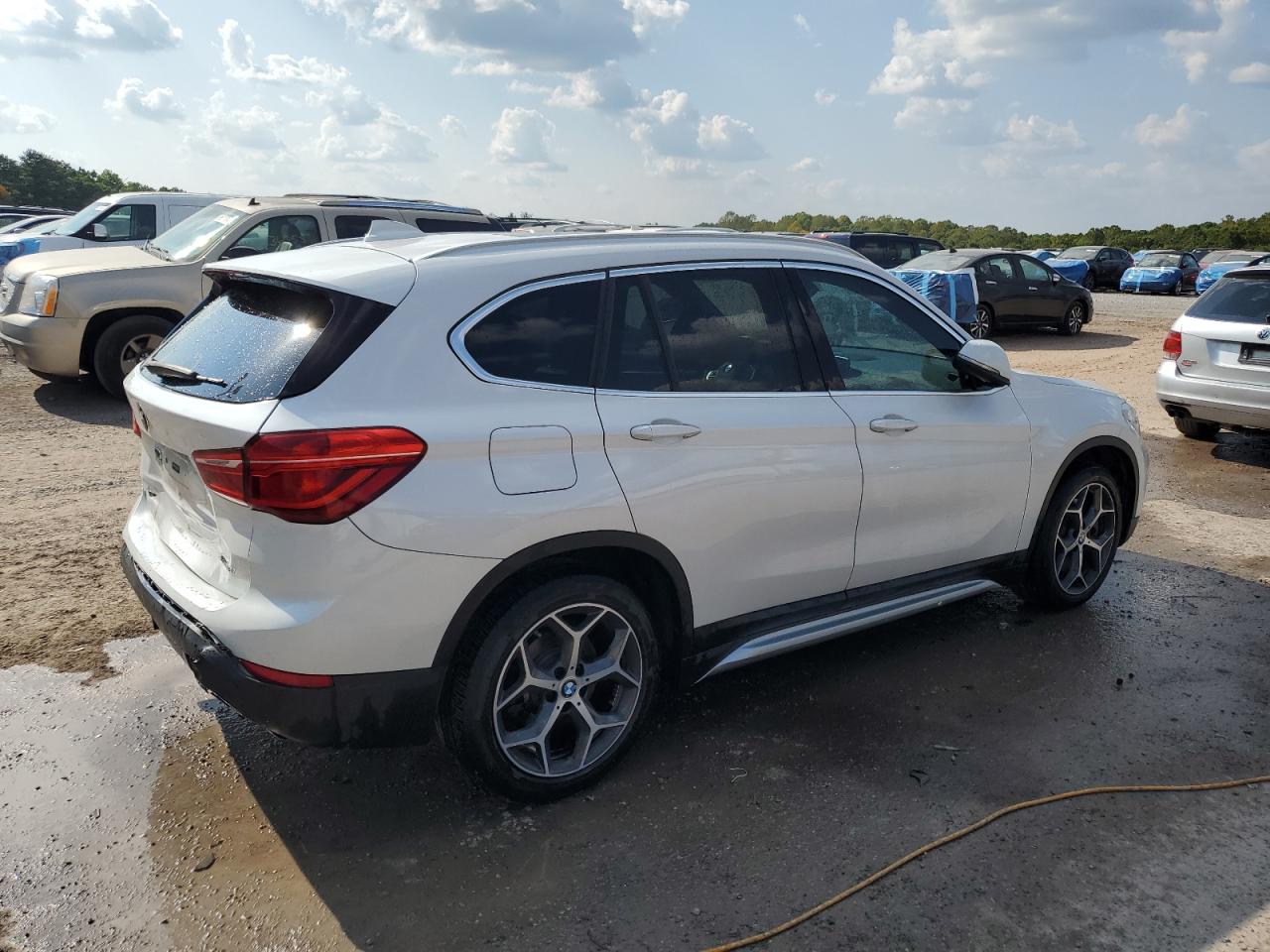2018 BMW X1 XDRIVE2 - WBXHT3C37J3H31029