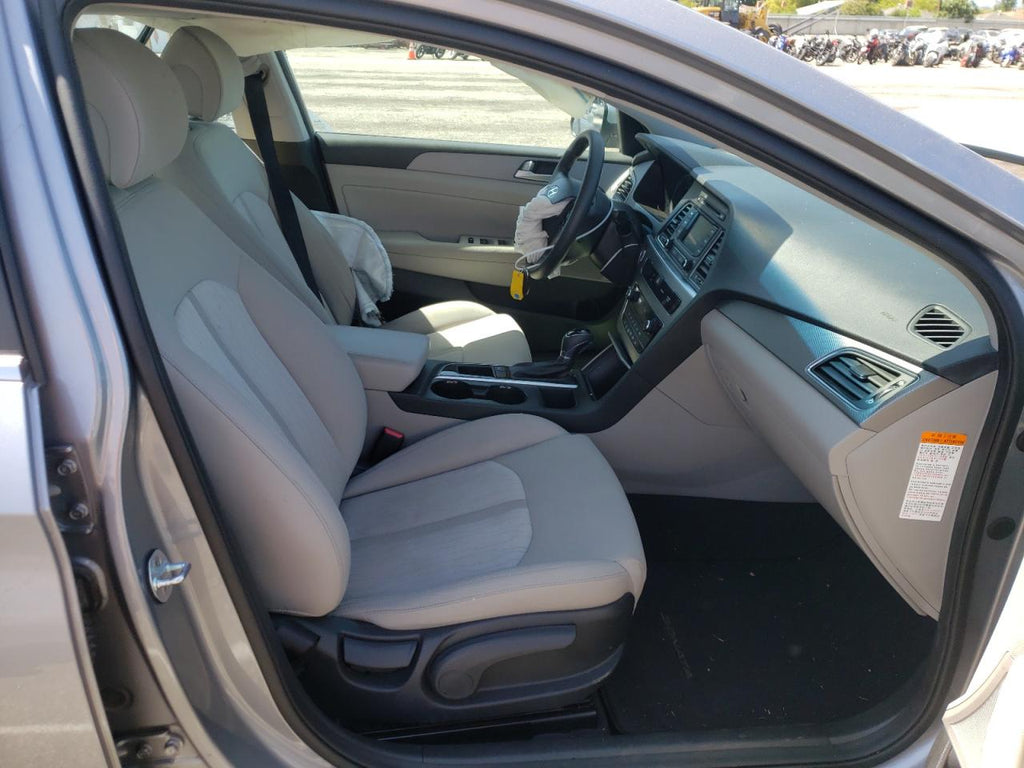 2016 HYUNDAI SONATA HYB - KMHE24L1XGA036659