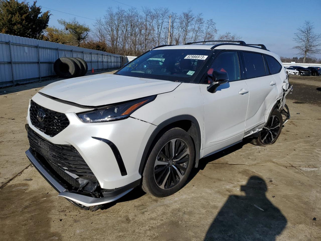 2022 TOYOTA HIGHLANDER - 5TDJZRBH6NS232012
