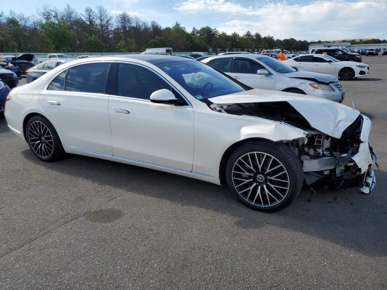 2022 MERCEDES-BENZ S 580 4MAT - W1K6G7GB5NA102469