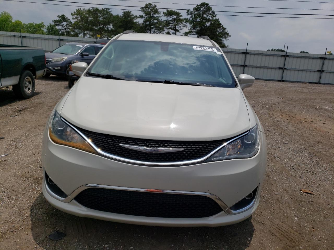 2017 CHRYSLER PACIFICA T - 2C4RC1BG1HR551568
