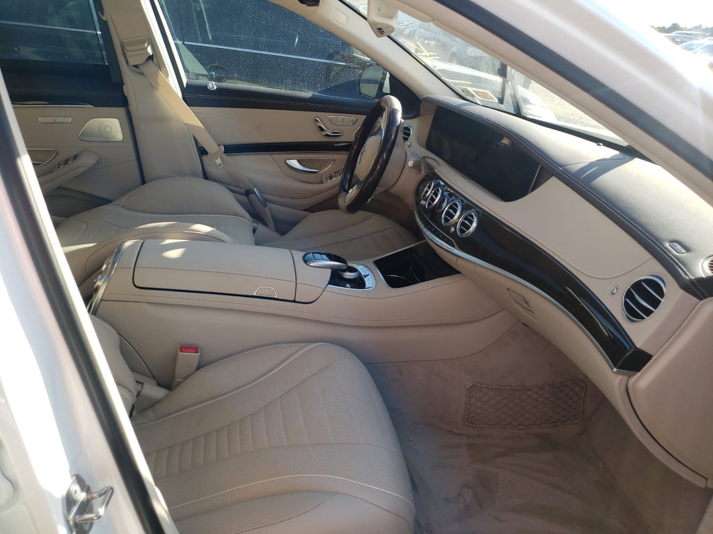2020 MERCEDES-BENZ S 560 4MAT - WDDUG8GB7LA519151