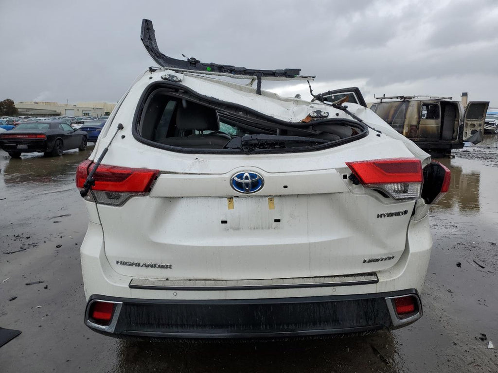 2018 TOYOTA HIGHLANDER - 5TDDGRFH7JS051122
