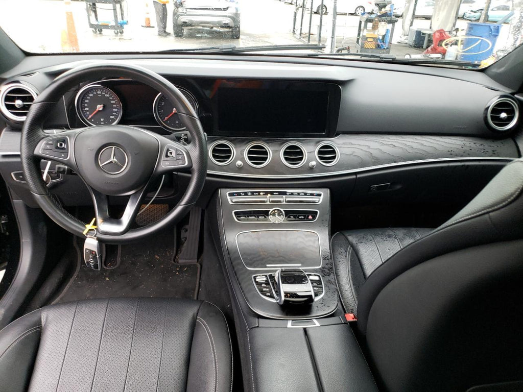 2018 MERCEDES-BENZ E 300 - WDDZF4JB4JA427647