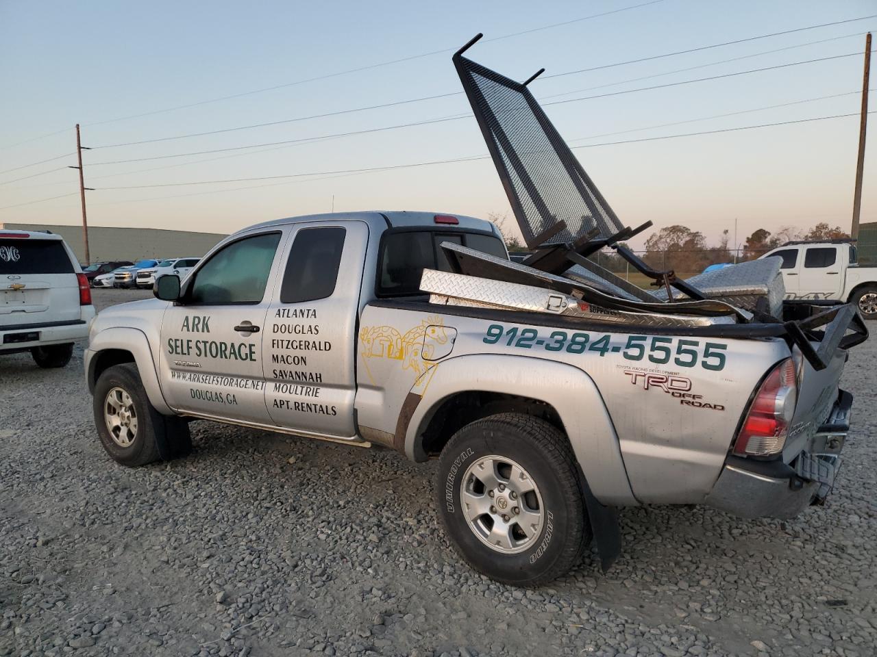 2011 TOYOTA TACOMA PRE - 5TFTU4GN1BX012260