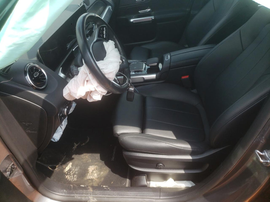 2020 MERCEDES-BENZ GLB 250 4M - W1N4M4HB5LW014196