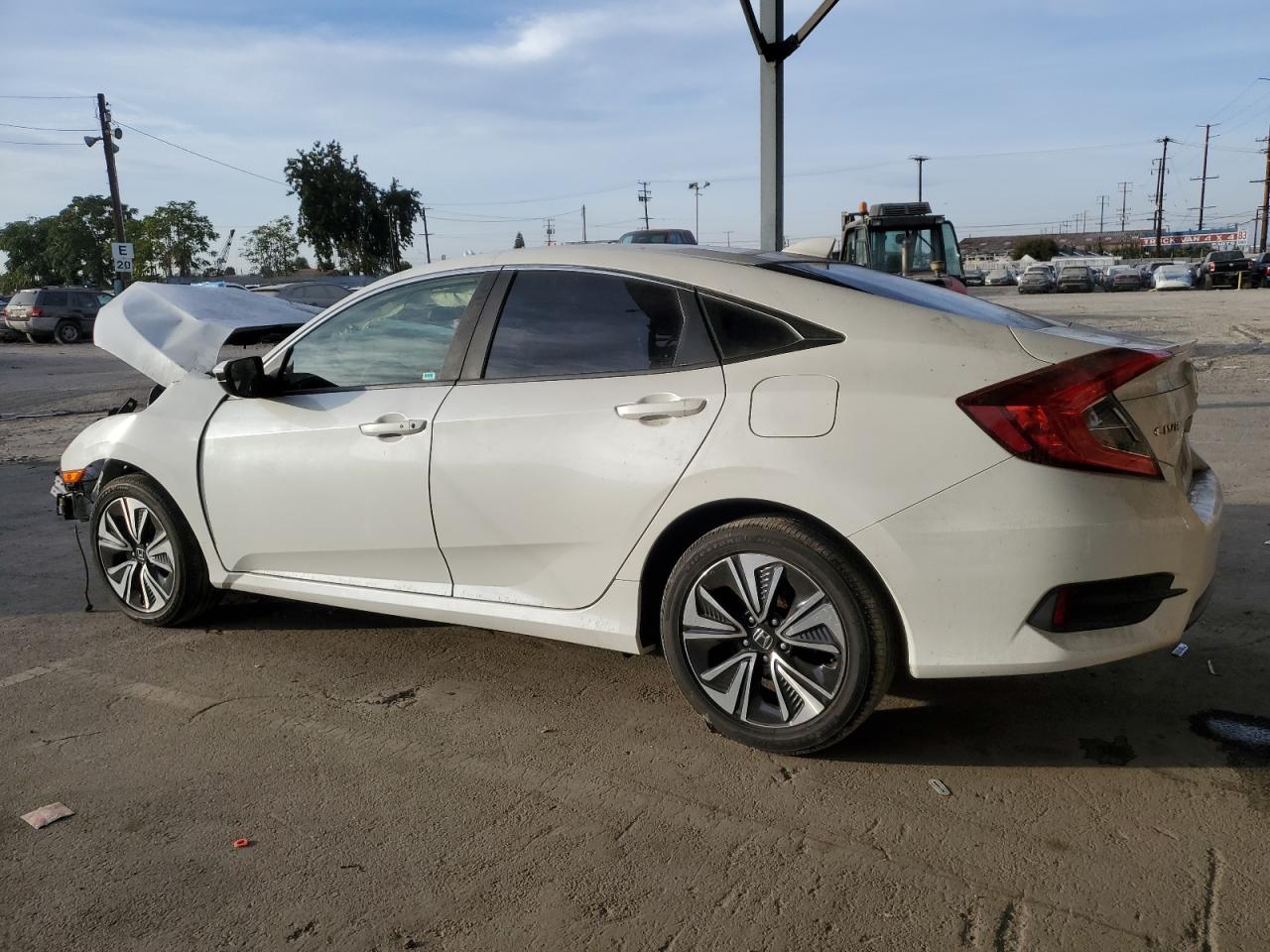 2018 HONDA CIVIC EX - JHMFC1F37JX041757