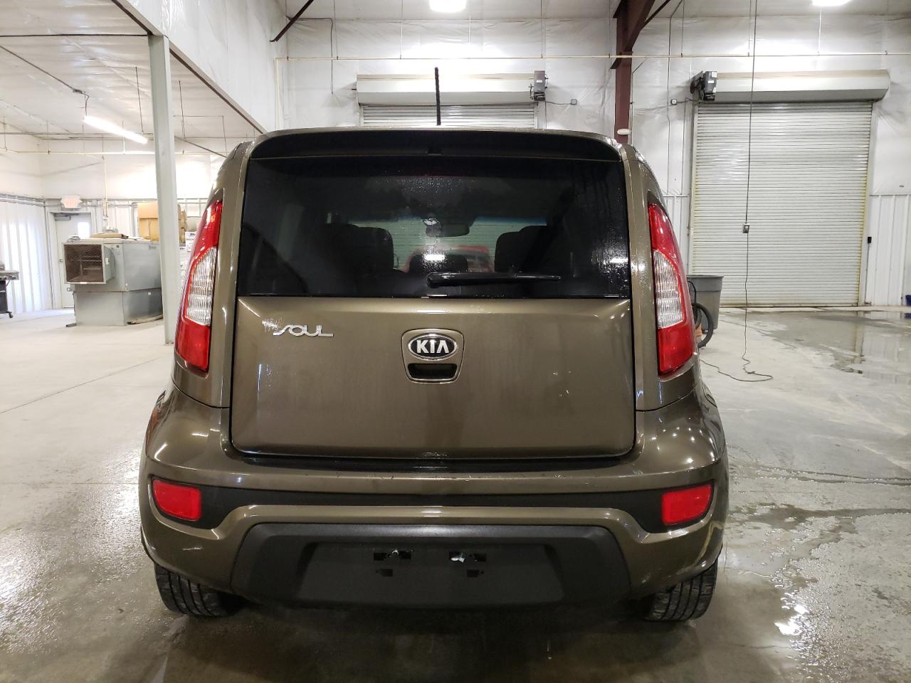 2013 KIA SOUL + - KNDJT2A63D7553961