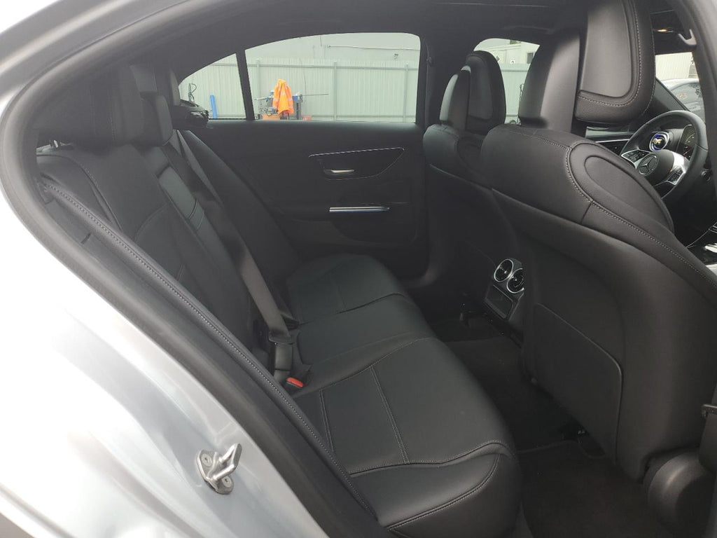 2022 MERCEDES-BENZ C 300 - W1KAF4GB2NR052904