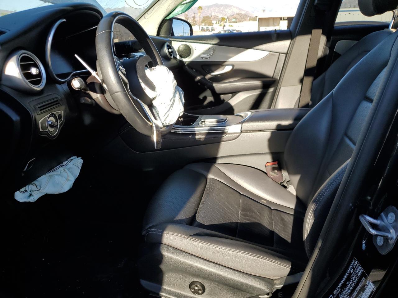 2020 MERCEDES-BENZ GLC 300 - W1N0G8DB0LF848606