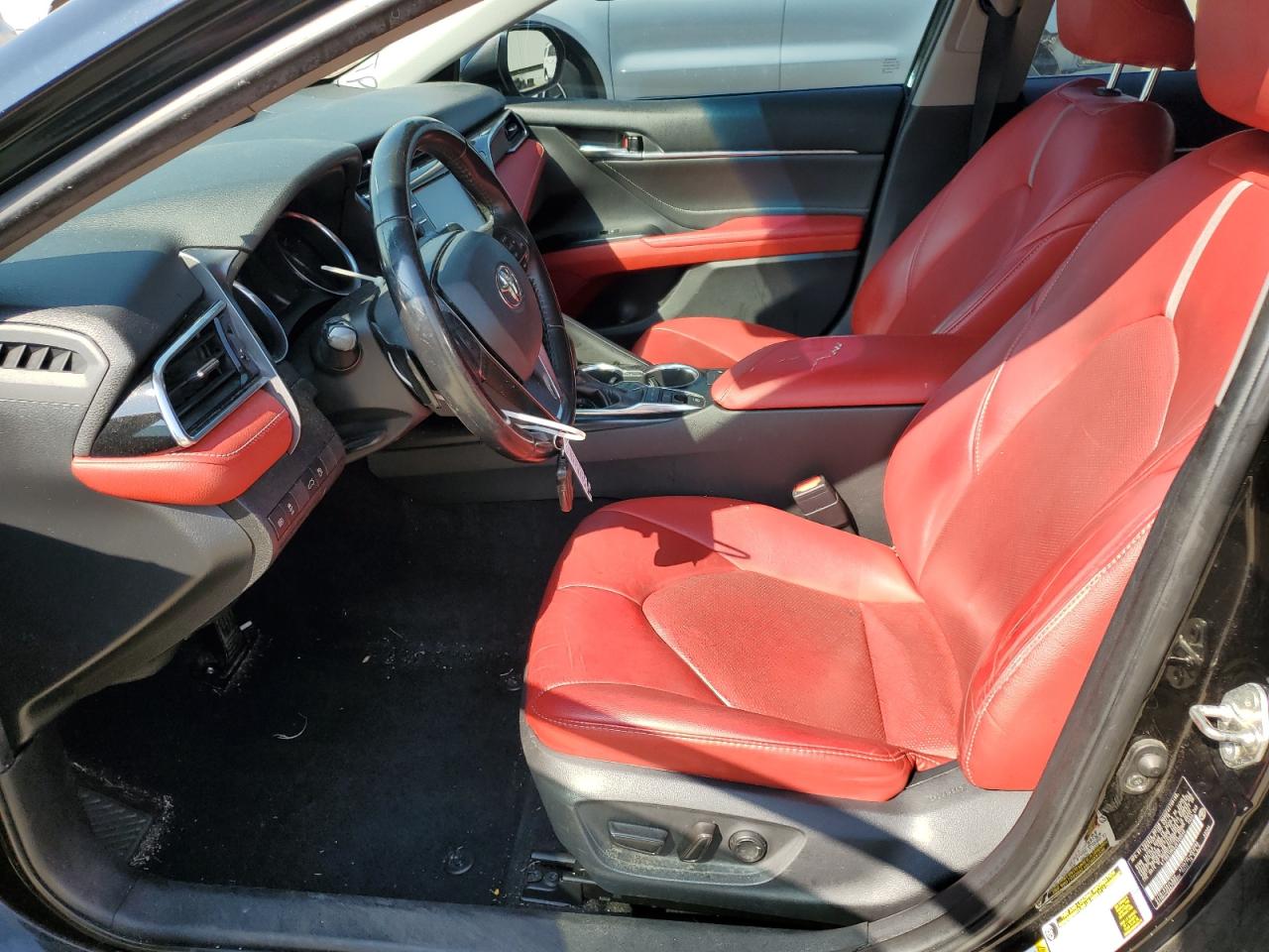 2018 TOYOTA CAMRY XSE - 4T1B61HK5JU100040