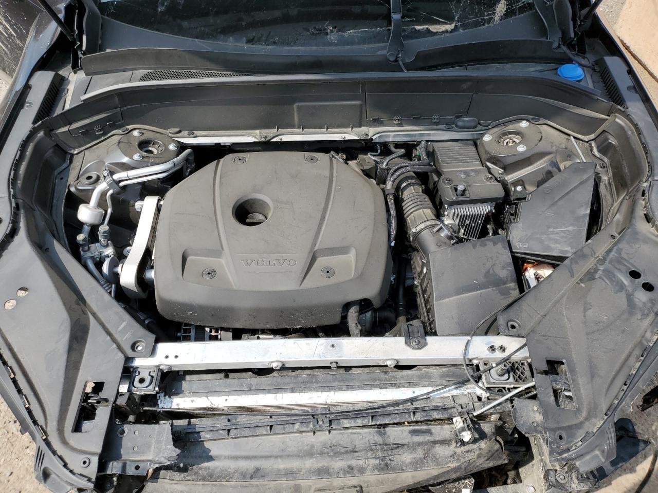 2021 VOLVO XC90 T6 MO - YV4A22PK6M1758004