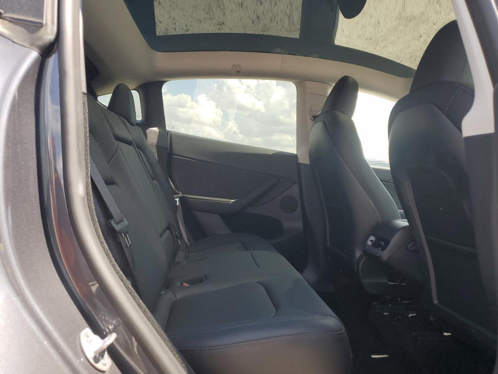 2023 TESLA MODEL Y - 7SAYGDED2PF943071