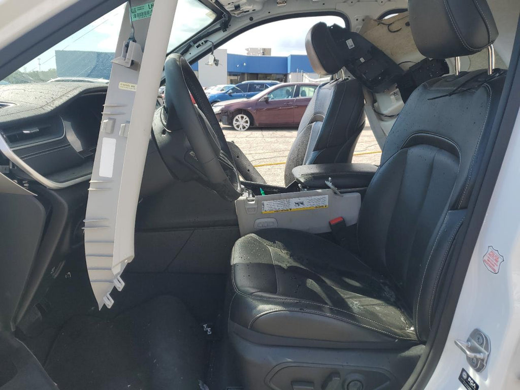2023 JEEP GRAND CHER - 1C4RJKBG5P8750550