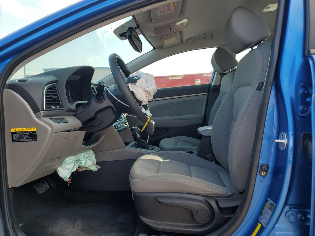 2018 HYUNDAI ELANTRA SE - KMHD84LF4JU472158