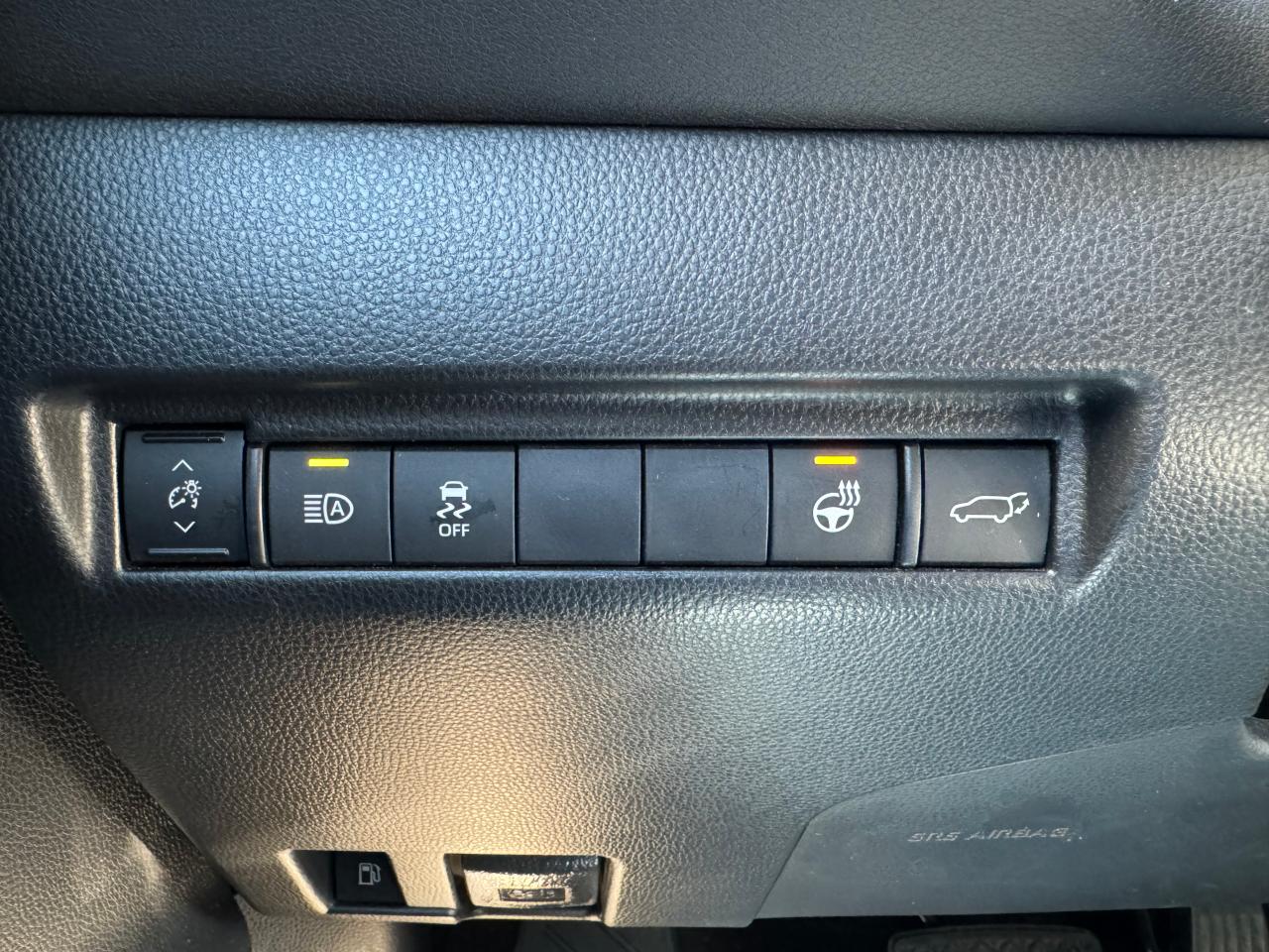 2021 TOYOTA VENZA LE - JTEAAAAH2MJ025179
