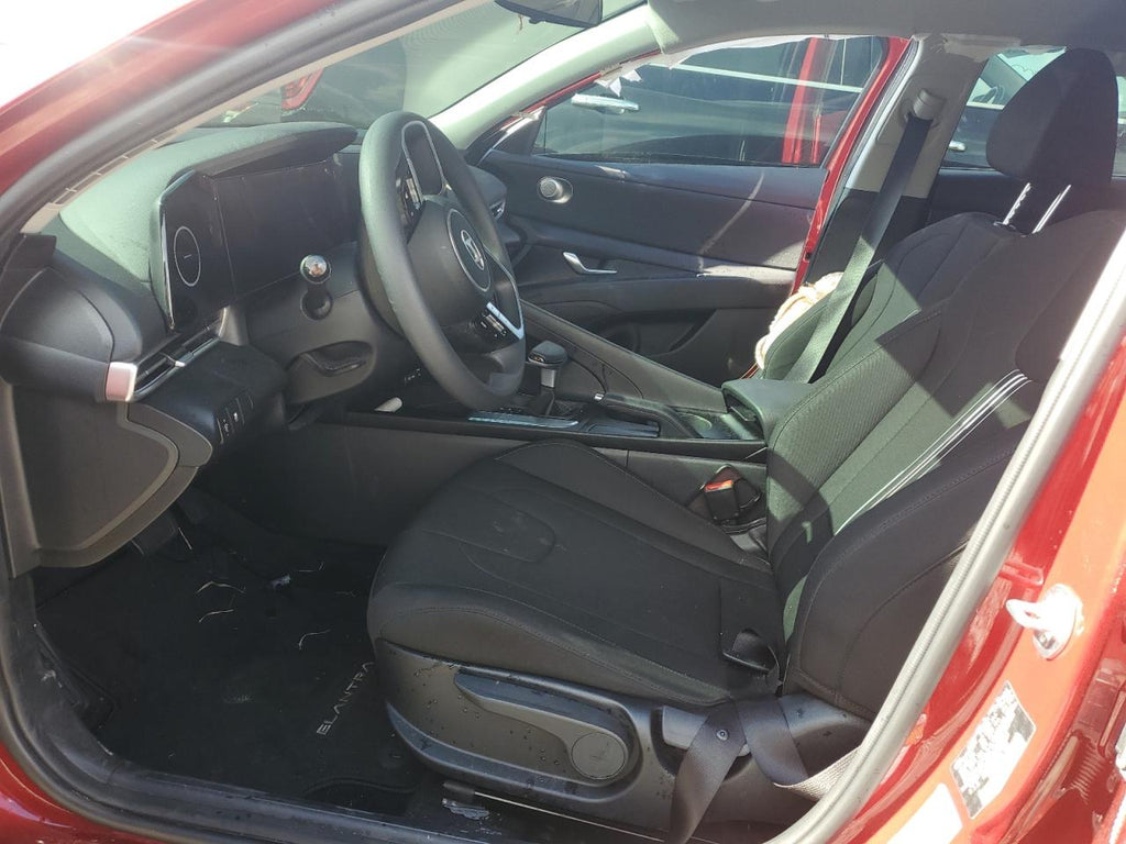 2024 HYUNDAI ELANTRA SE - KMHLM4DGXRU692320