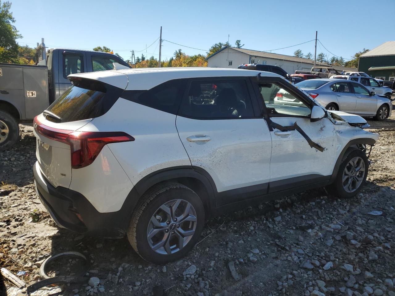 2024 KIA SELTOS LX - KNDEPCAAXR7650503