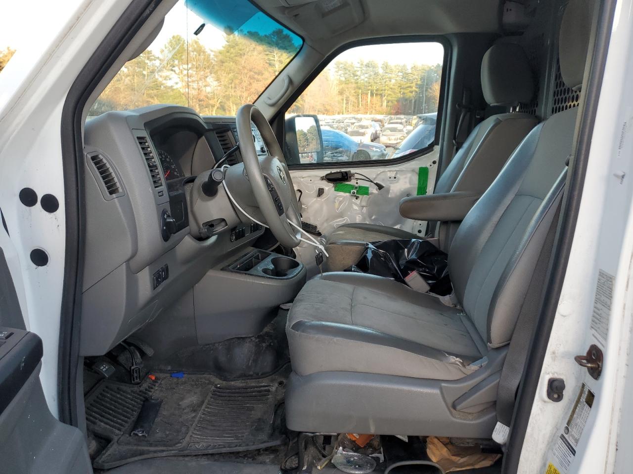 2018 NISSAN NV 1500 S - 1N6BF0KM2JN816877
