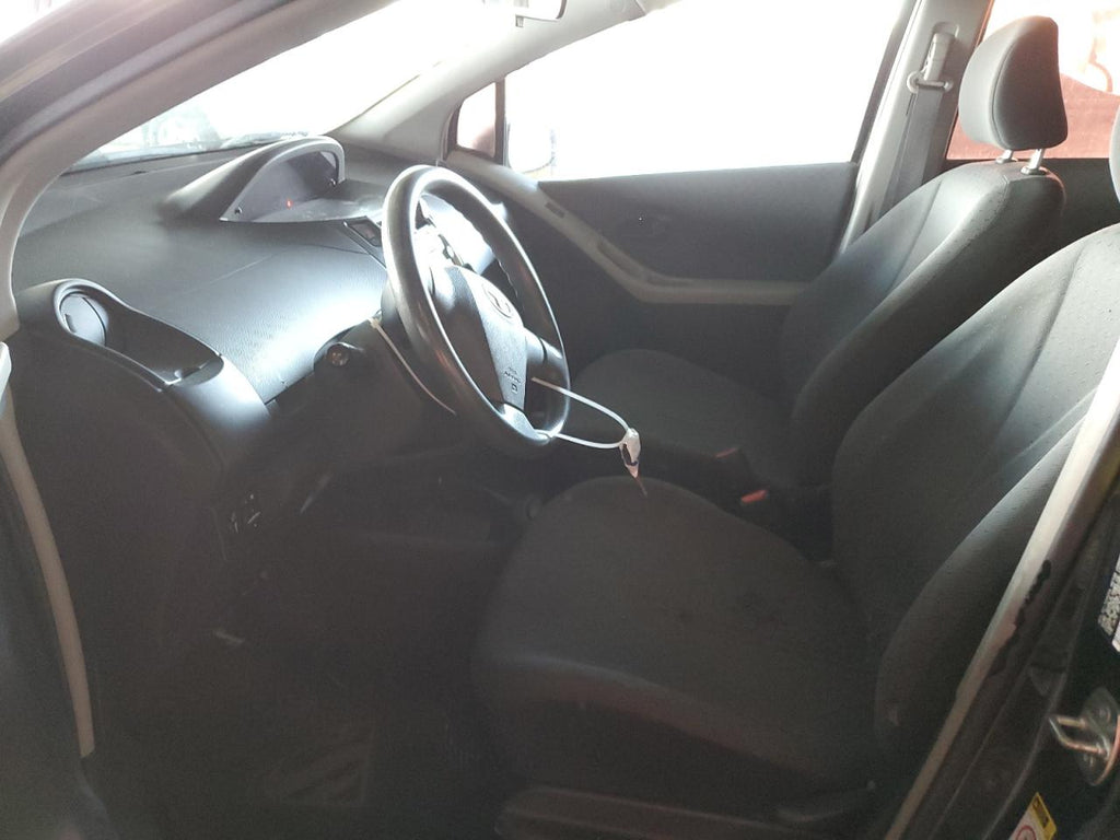 2011 TOYOTA YARIS - JTDKT4K30B5326076