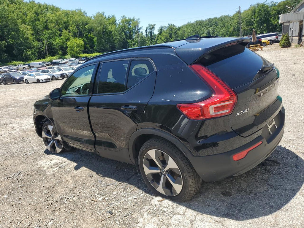 2023 VOLVO XC40 PLUS - YV4L12UW3P2102635