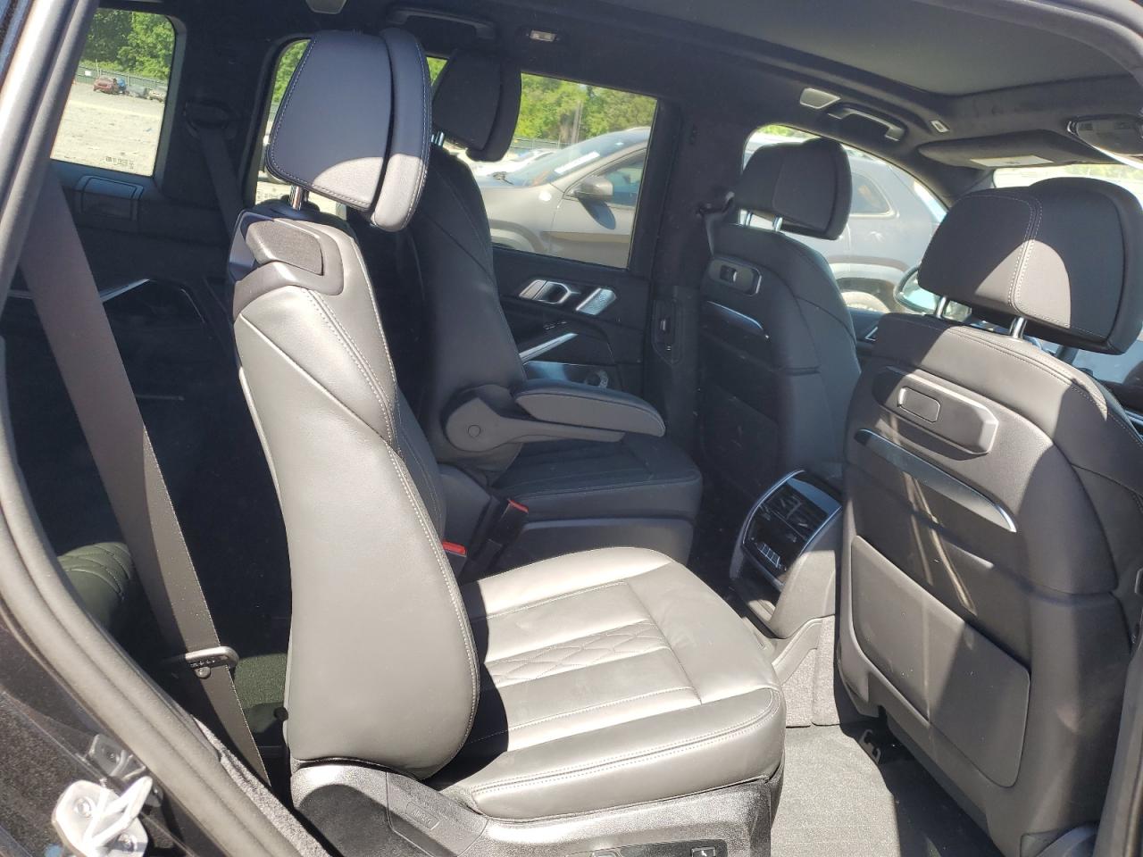2025 BMW X7 M60I - 5UX33EM03S9W28479