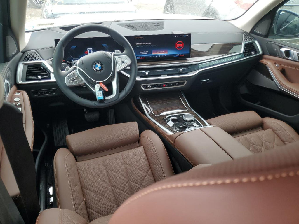 2025 BMW X7 XDRIVE4 - 5UX23EM04S9W86032
