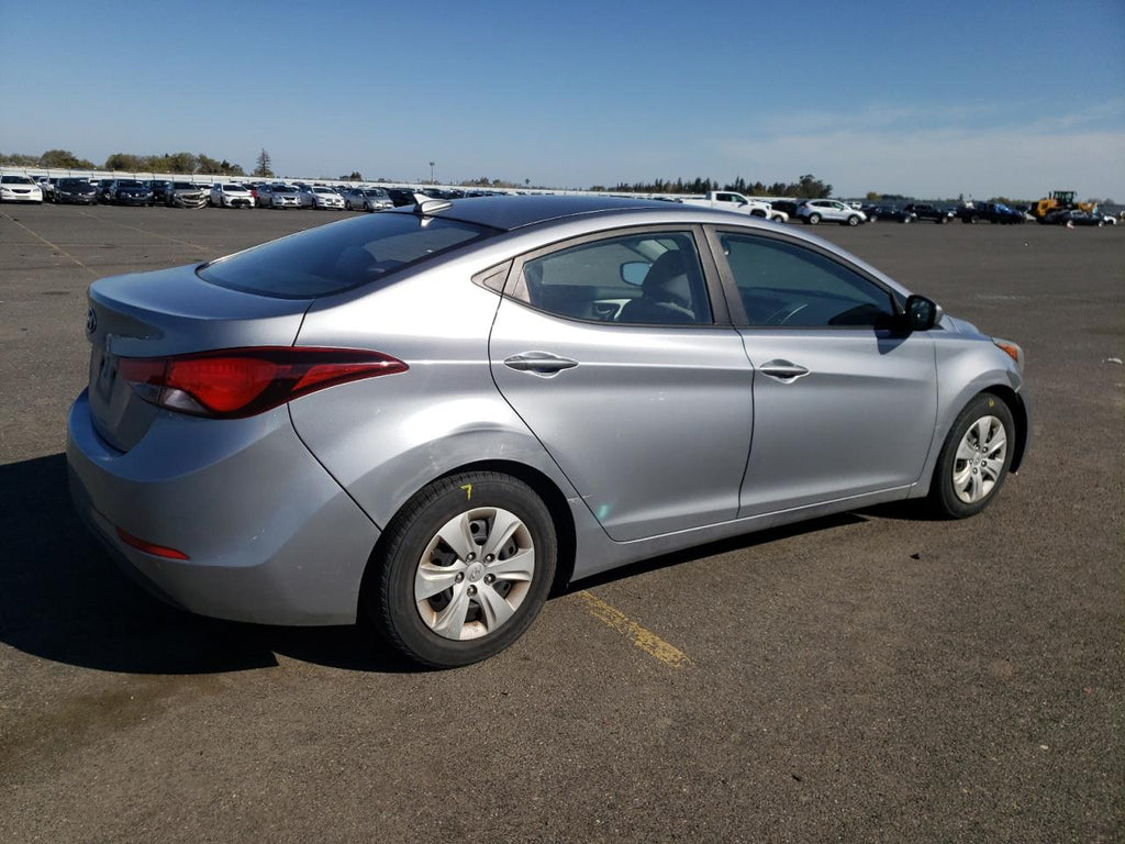 2016 HYUNDAI ELANTRA SE - 5NPDH4AE1GH678698
