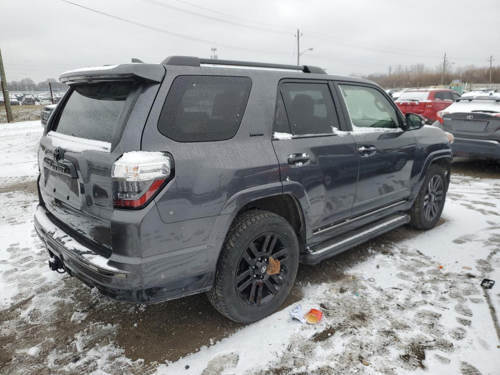 2020 TOYOTA 4RUNNER SR - JTEBU5JR8L5809370