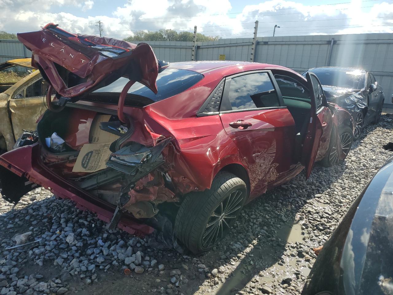 2024 HYUNDAI ELANTRA SE - KMHLM4DGXRU692320