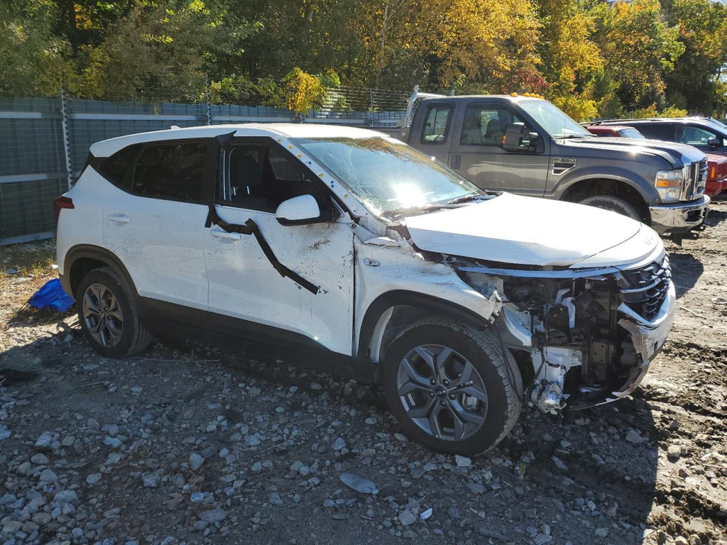 2024 KIA SELTOS LX - KNDEPCAAXR7650503