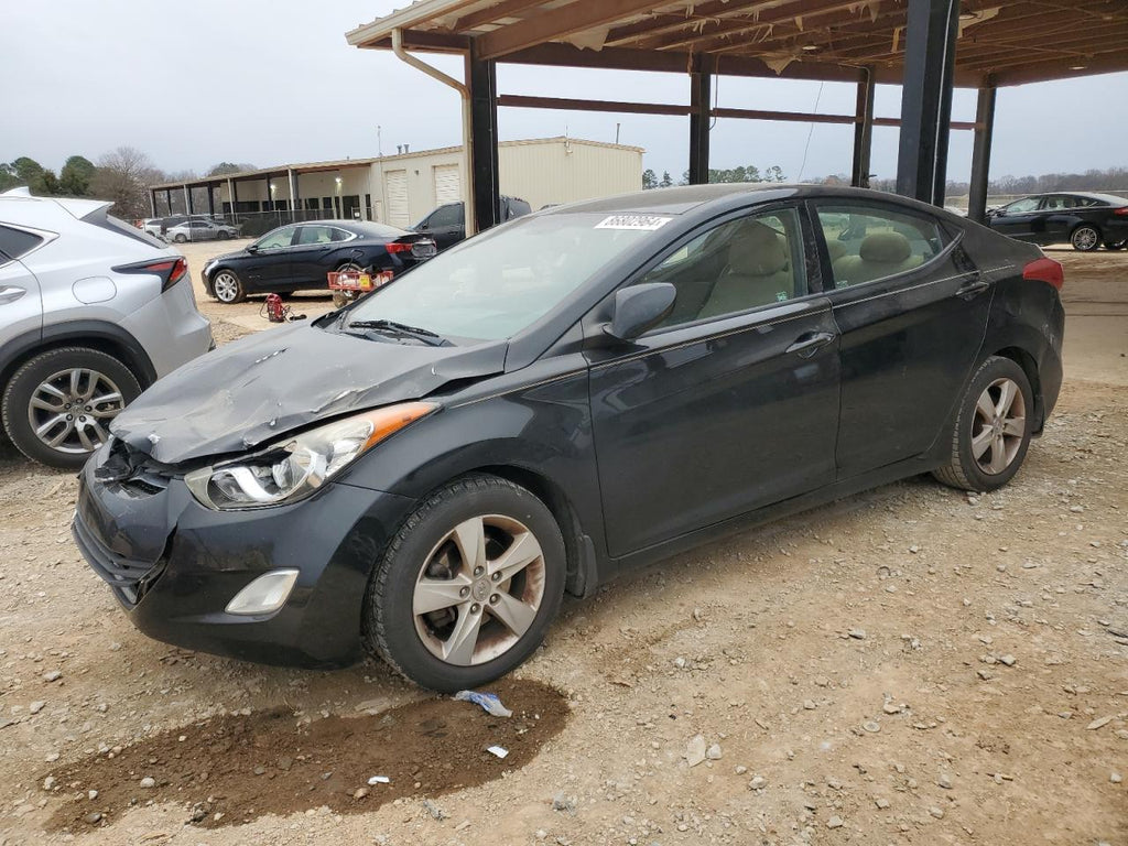 2013 HYUNDAI ELANTRA GL - 5NPDH4AEXDH221903