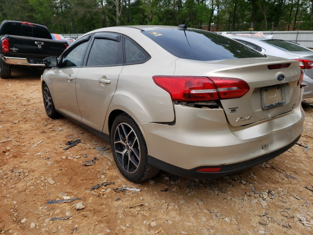 2017 FORD FOCUS SE - 1FADP3FE9HL294046