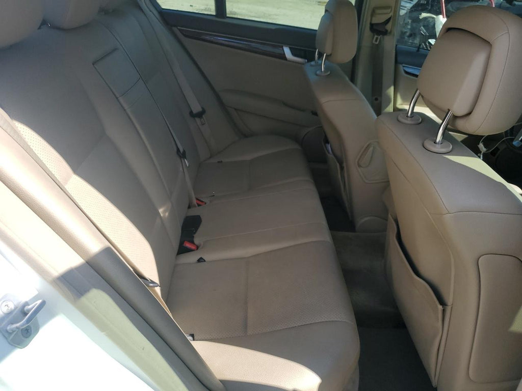 2013 MERCEDES-BENZ C 250 - WDDGF4HB3DF969746