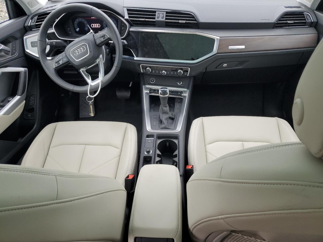 2024 AUDI Q3 PREMIUM - WA1EECF32R1160151