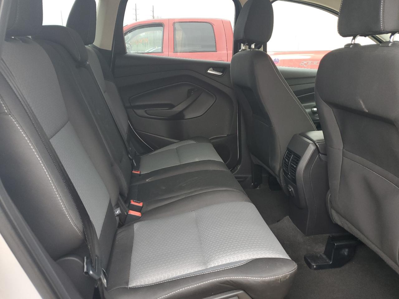 2017 FORD ESCAPE SE - 1FMCU9GD8HUB00605