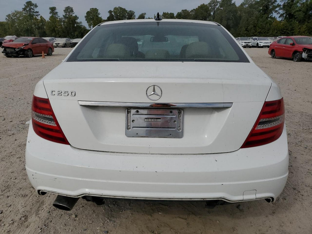 2013 MERCEDES-BENZ C 250 - WDDGF4HB5DA797264