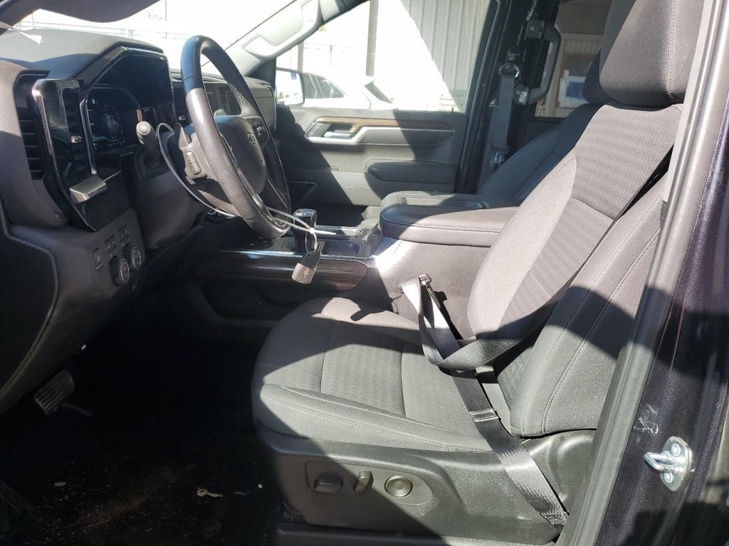2022 CHEVROLET SILVERADO - 1GCUDEED6NZ529857