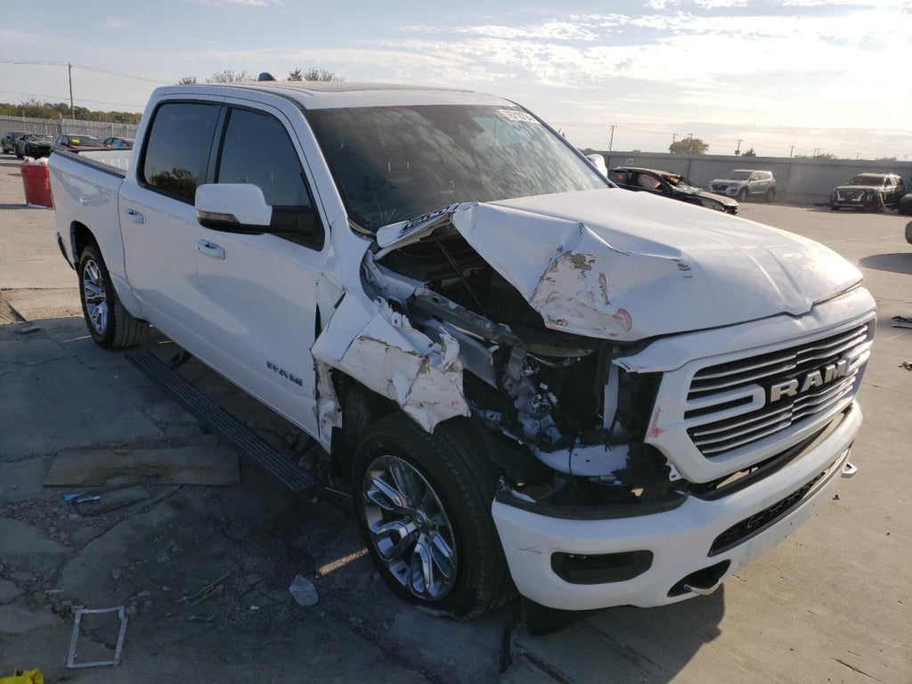 2024 RAM 1500 LARAM - 1C6SRFJT2RN203439