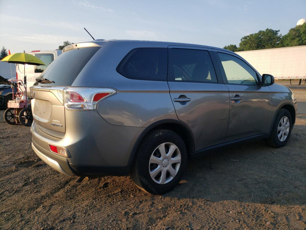 2015 MITSUBISHI OUTLANDER - JA4AD2A36FZ005151